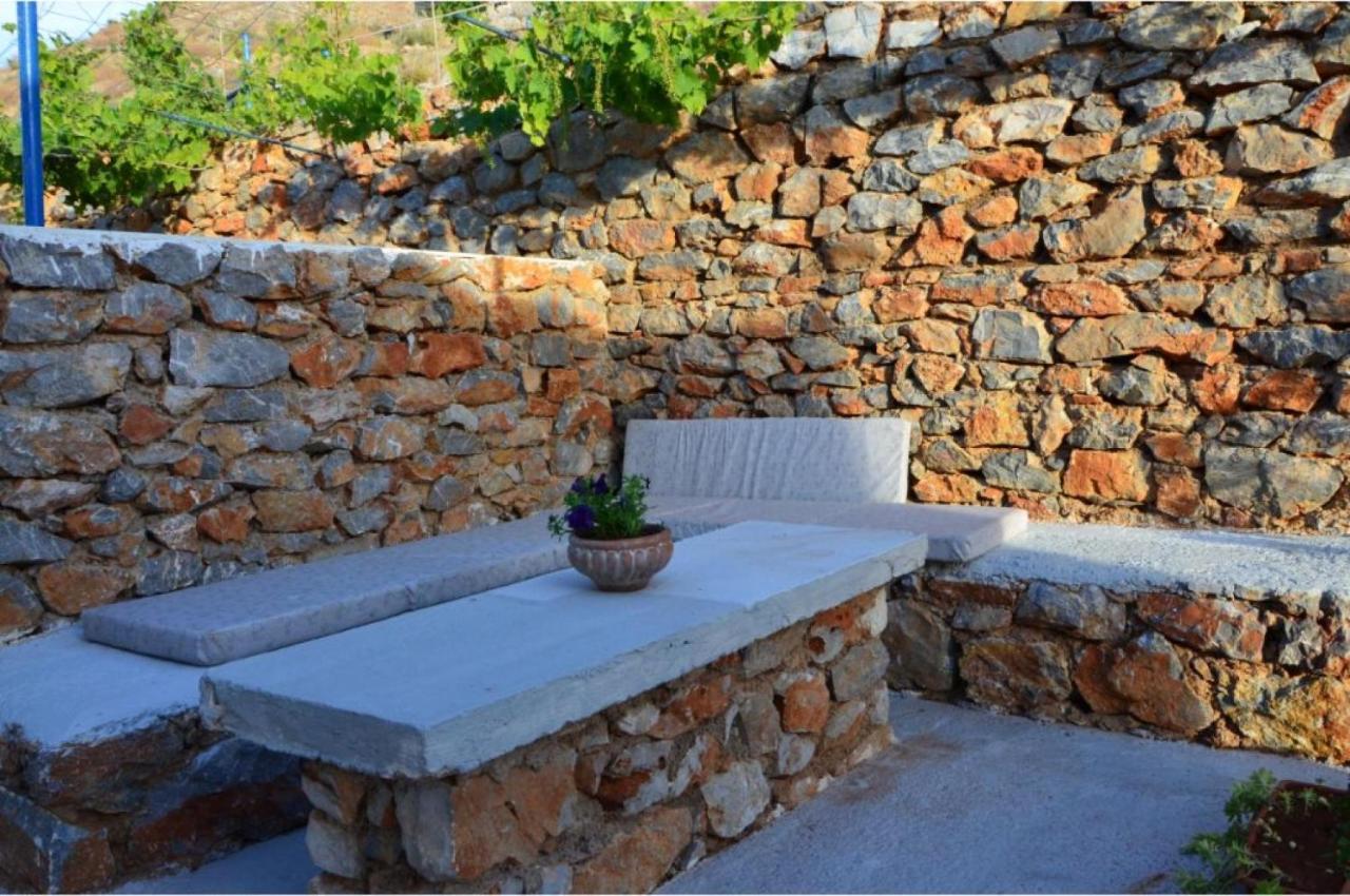Stone Villa I In Petres Petres  Buitenkant foto